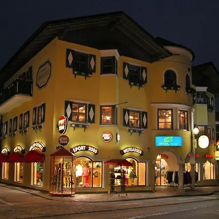 Haus Am Platz - Weitgasser * Altenmarkt im Pongau