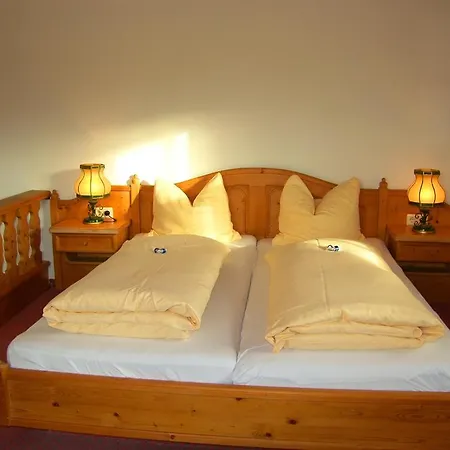 Haus Am Platz - Weitgasser