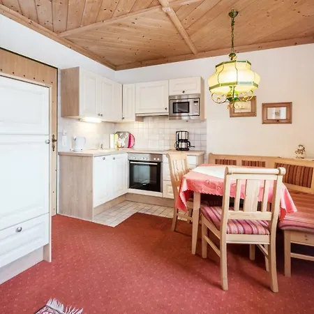 Haus Am Platz - Weitgasser