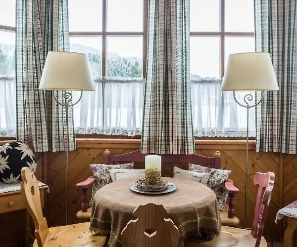 Haus Am Platz - Weitgasser Apartament